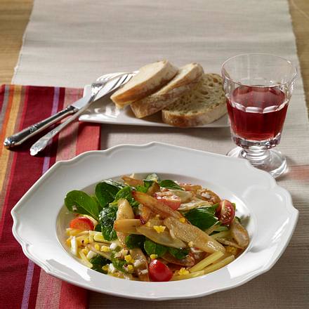 Schwarzwurzel-Salat mit Comté Rezept Schwarzwurzel-Salat mit Comté Rezept