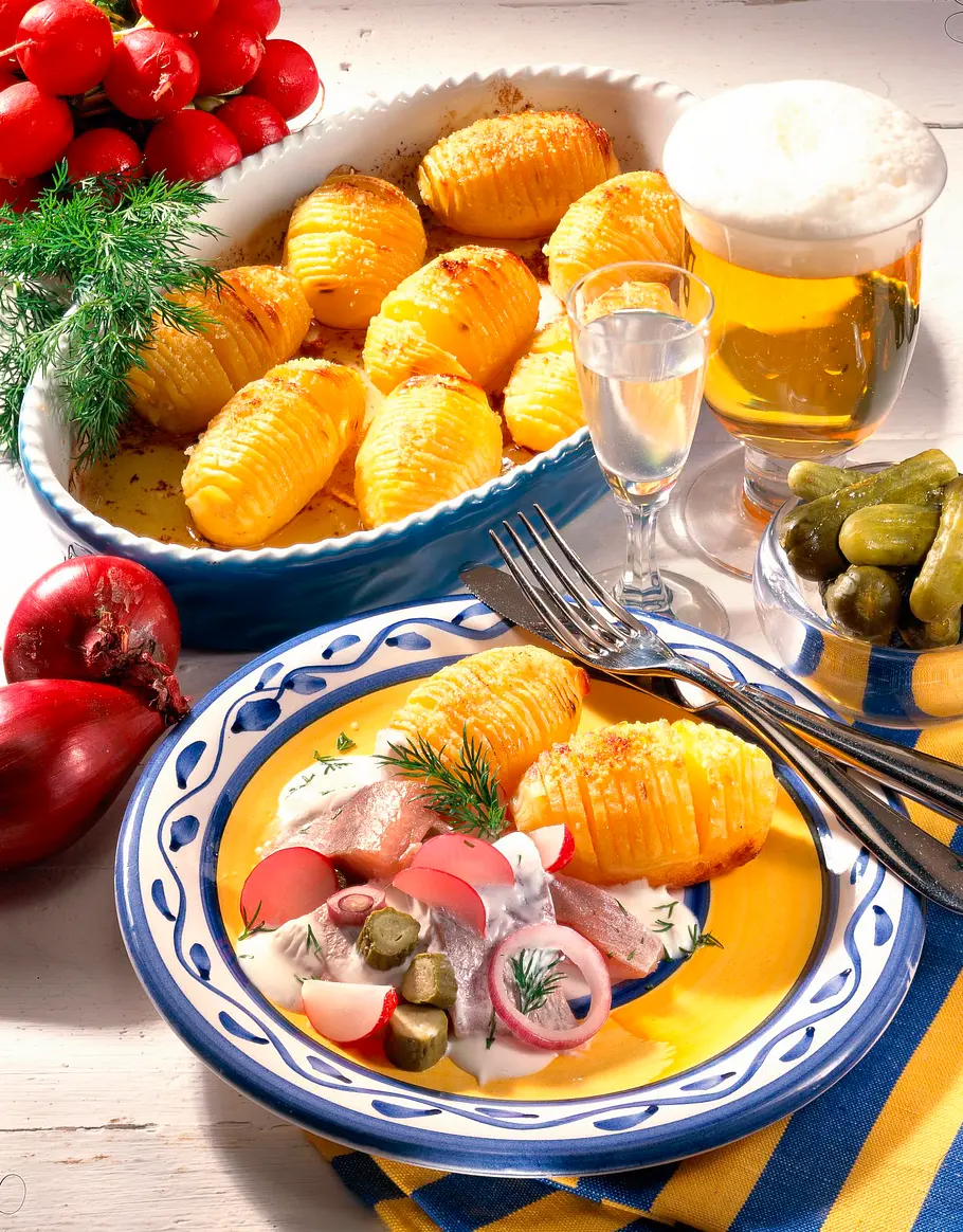 Schwedische Back-Kartoffeln mit Matjes Rezept Schwedische Back-Kartoffeln mit Matjes Rezept