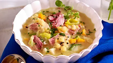 Schwedische Erbsensuppe Rezept - Foto: LECKER @ Bauer Media Group