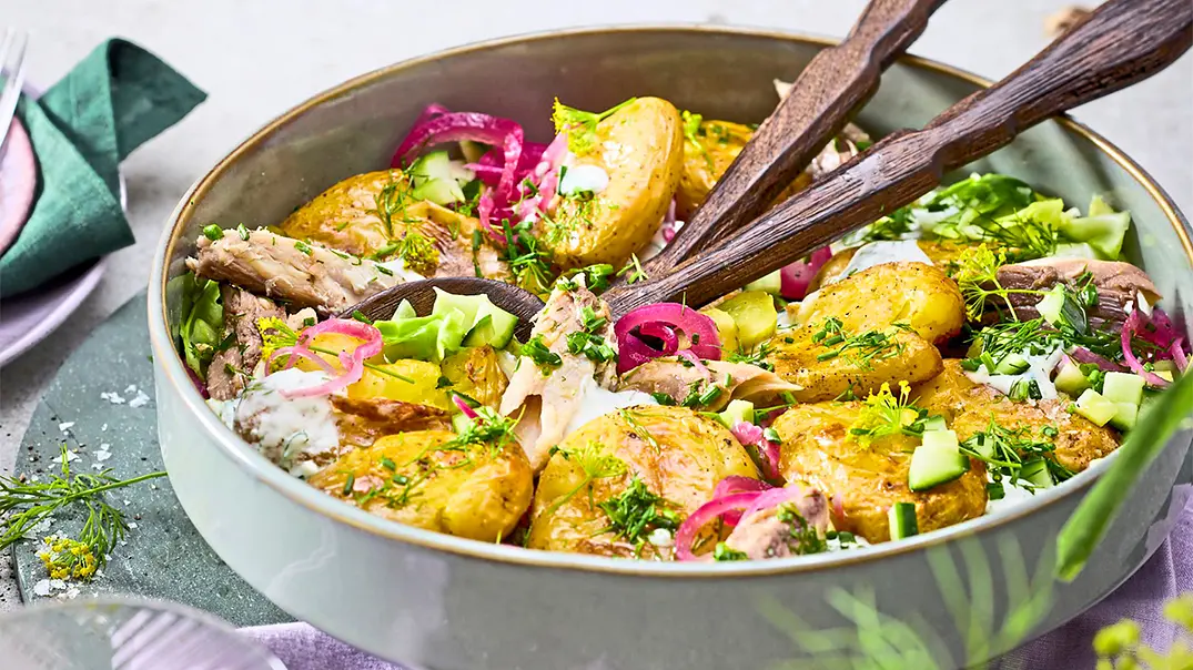 Schwedischer Kartoffelsalat Rezept - Foto: LECKER @ Bauer Media Group Schwedischer Kartoffelsalat Rezept - Foto: LECKER @ Bauer Media Group