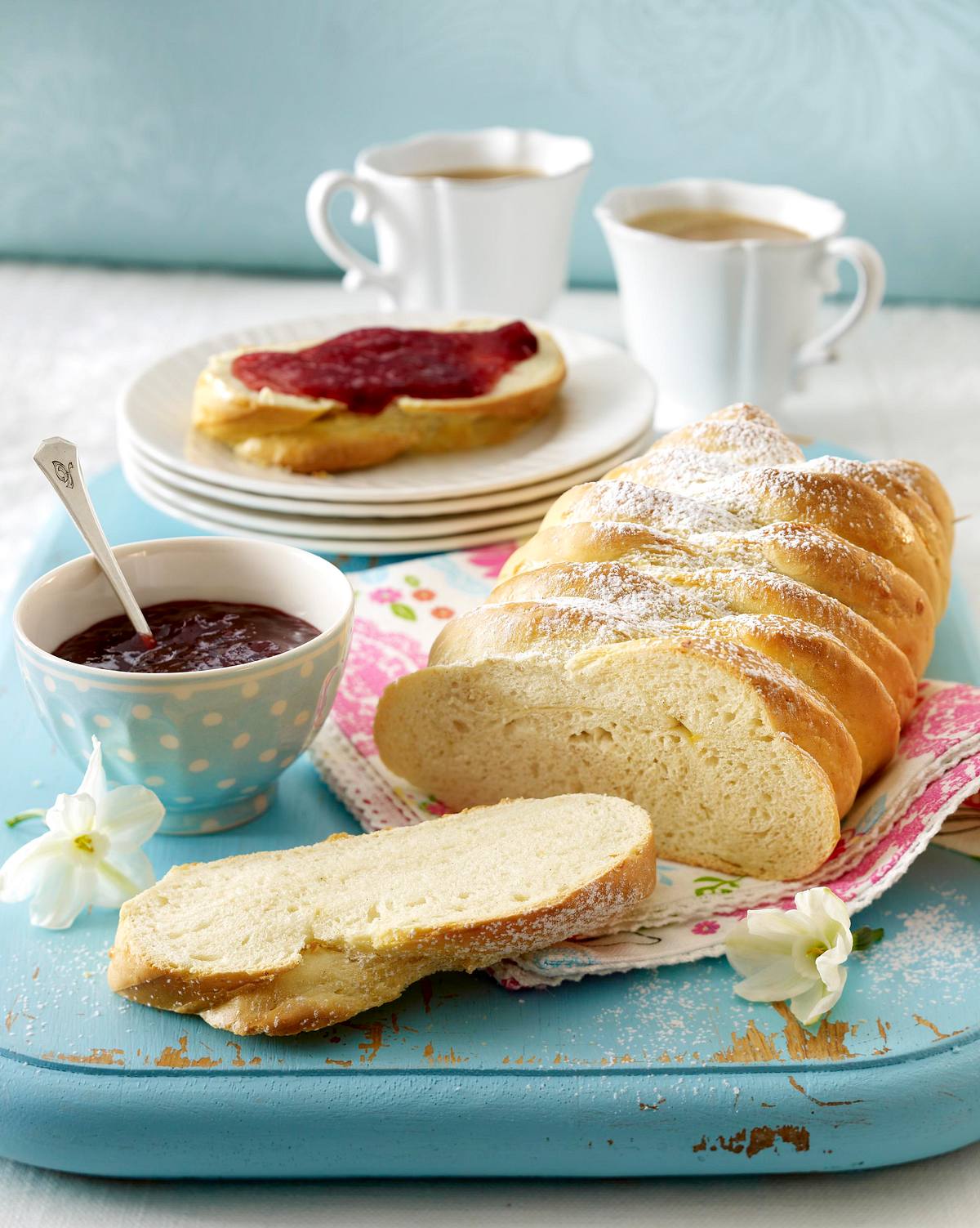 Schwedisches Hefebrot (Vetebröd) mit Kardamom Rezept