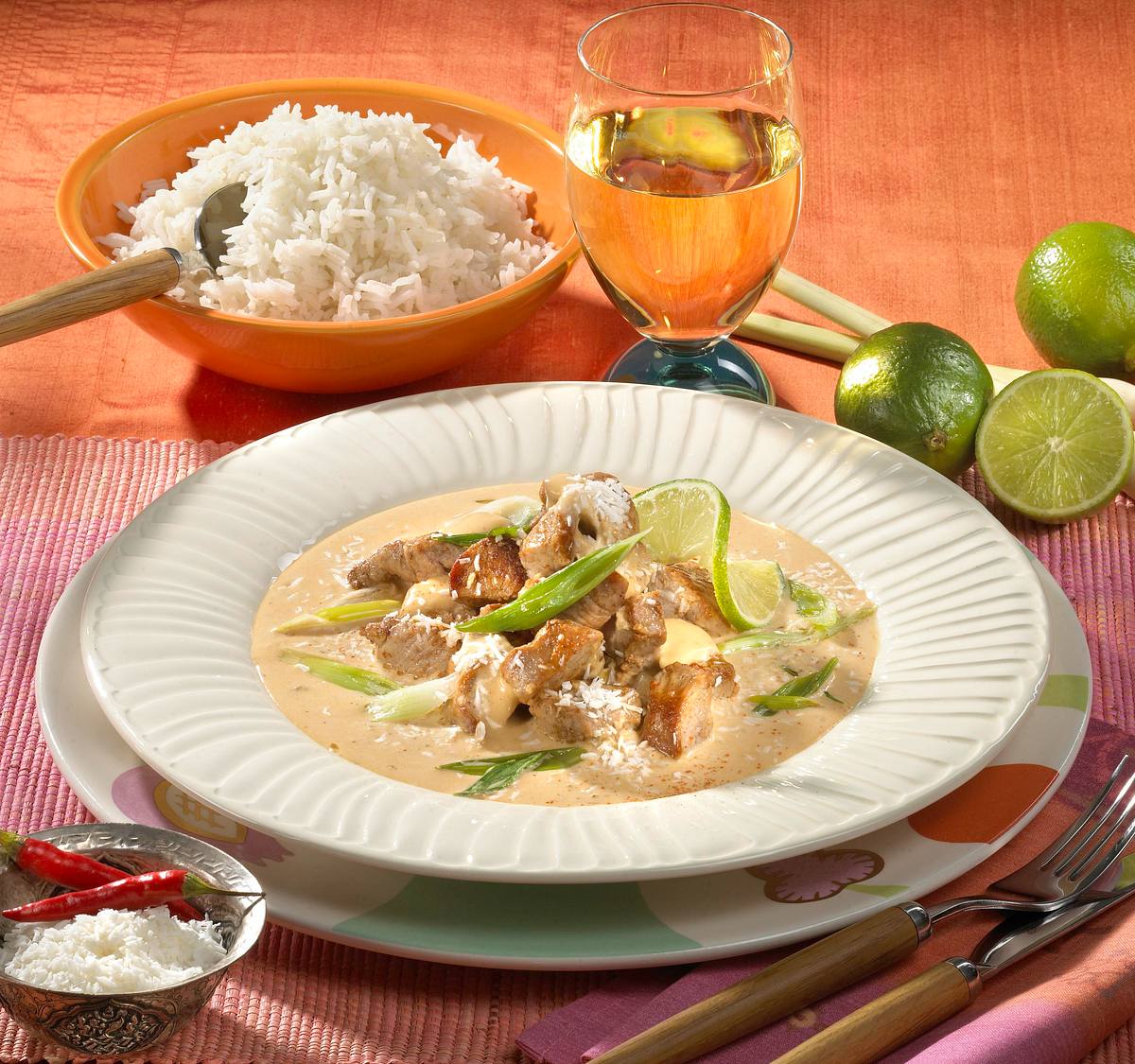 Schweine-Kokos-Geschnetzeltes mit Basmati-Reis Rezept