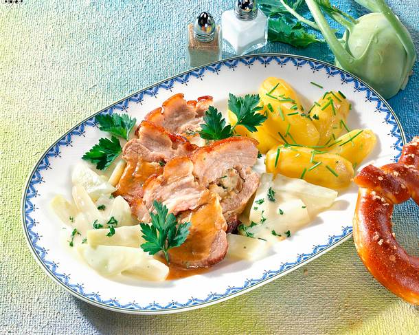 Schweinebauch mit Laugenfüllung Rezept Schweinebauch mit Laugenfüllung Rezept