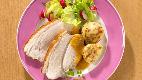 Schweinebraten mit Knödel Rezept - Foto: Först, Thomas