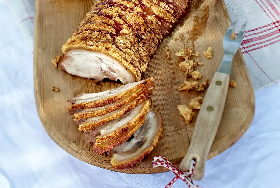 Schweinebraten mit Knusperkruste Rezept Schweinebraten mit Knusperkruste Rezept