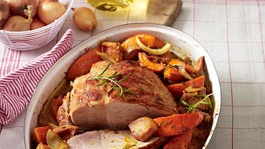 Schweinebraten mit Kürbis und Quitten Rezept - Foto: House of Food / Bauer Food Experts KG