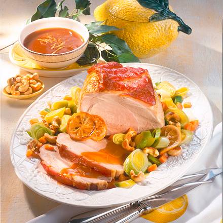 Schweinebraten mit Zitronensoße Rezept Schweinebraten mit Zitronensoße Rezept