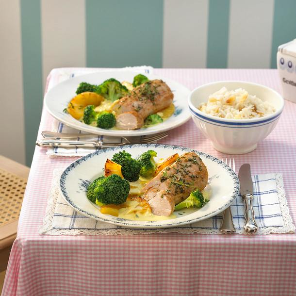 Schweinefilet mit Ananas-Ingwer-Currysoße Rezept Schweinefilet mit Ananas-Ingwer-Currysoße Rezept