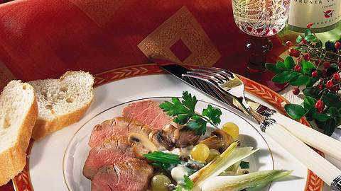 Schweinefilet mit Trauben und Champignons Rezept - Foto: Först, Thomas
