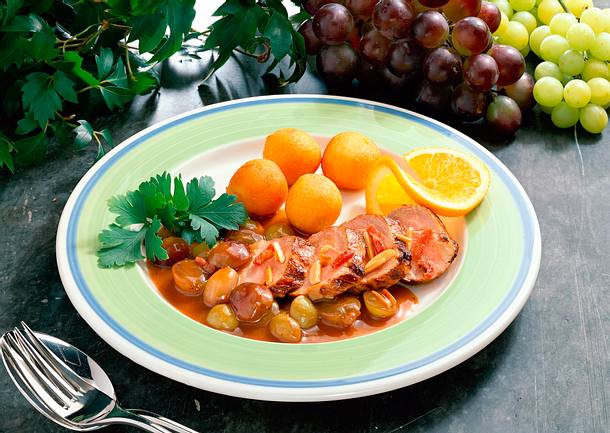 Schweinefilet mit Weintrauben Rezept Schweinefilet mit Weintrauben Rezept