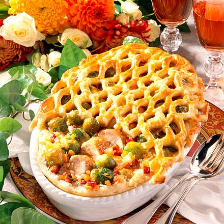 Schweinefilet-Rosenkohl-Kuchen Rezept Schweinefilet-Rosenkohl-Kuchen Rezept