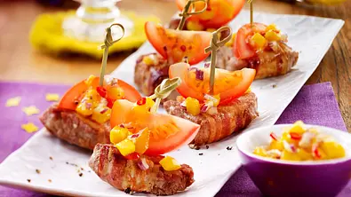 Schweinefilet-Schiffchen mit Mango-Chili-Salsa Rezept - Foto: LECKER @ Bauer Media Group