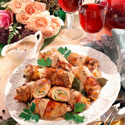 Schweineischnitzelröllchen Rezept