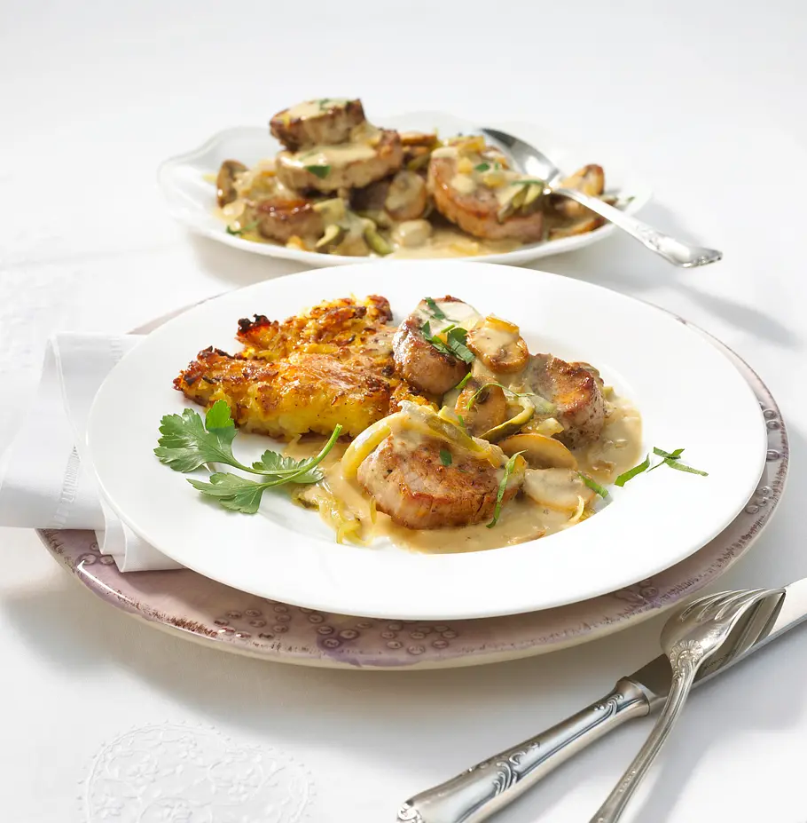 Schweinemedaillons à la Stroganoff Rezept Schweinemedaillons à la Stroganoff Rezept