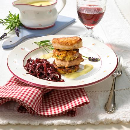 Schweinemedaillons mit Brezenknödel Rezept