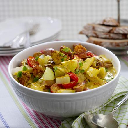 Schweineragout mit Kohlrabi in Currysoße Rezept Schweineragout mit Kohlrabi in Currysoße Rezept