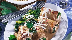 Schweinerouladen mit Spinat und Ricotta Rezept - Foto: LECKER @ Bauer Media Group