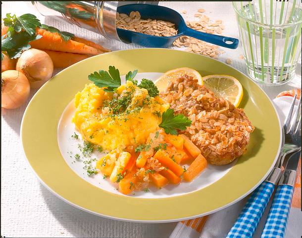 Schweineschnitzel in Haferflocken-Kruste Rezept
