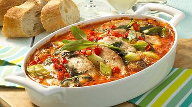 Schweineschnitzel mit Gorgonzolasoße Rezept - Foto: LECKER @ Bauer Media Group