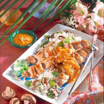 Schweinespieße mit Aprikosensoße Rezept Schweinespieße mit Aprikosensoße Rezept