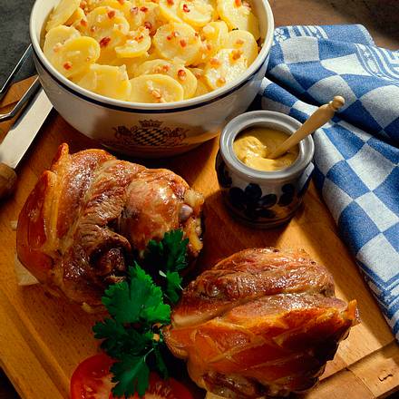 Schweinshaxen Im Tontopf Rezept | LECKER