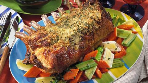 Schweinskarree mit Kruste Rezept - Foto: Maass