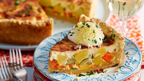 Schweizer Gemüsewähe mit Fondueguss Rezept - Foto: House of Food / Bauer Food Experts KG