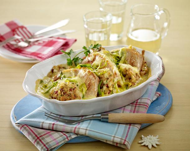 Schweizer Ofensteaks mit Speckknödeln Rezept Schweizer Ofensteaks mit Speckknödeln Rezept