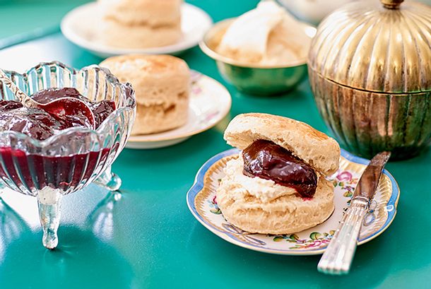 Scones mit Clotted Cream Rezept Scones mit Clotted Cream Rezept
