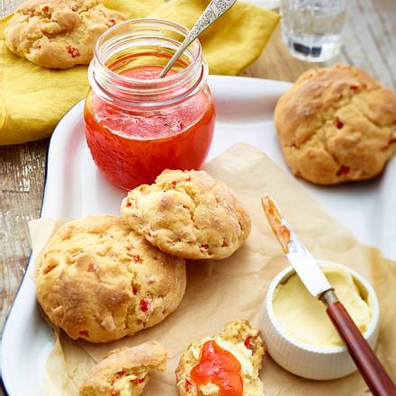 Scones mit roter Paprika Rezept