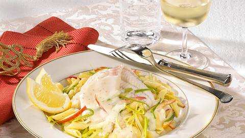Seezunge in Weißweinsoße Rezept - Foto: House of Food / Bauer Food Experts KG
