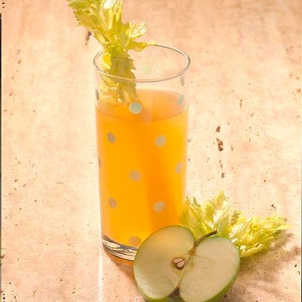 Sellerie-Apfel-Drink Rezept Sellerie-Apfel-Drink Rezept