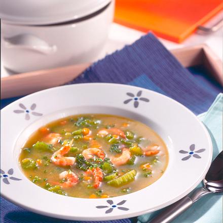 Selleriesuppe mit Krabben Rezept Selleriesuppe mit Krabben Rezept