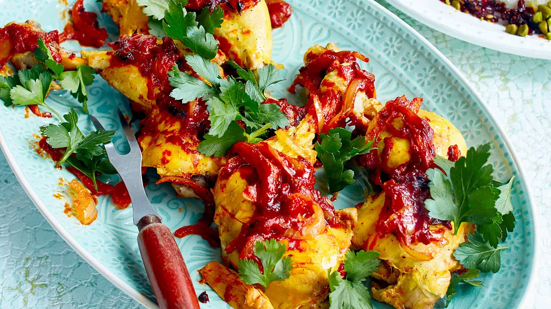 Sereschk Polo ba Morgh (Reis mit Hühnchen) Rezept - Foto: LECKER @ Bauer Media Group Sereschk Polo ba Morgh (Reis mit Hühnchen) Rezept - Foto: LECKER @ Bauer Media Group