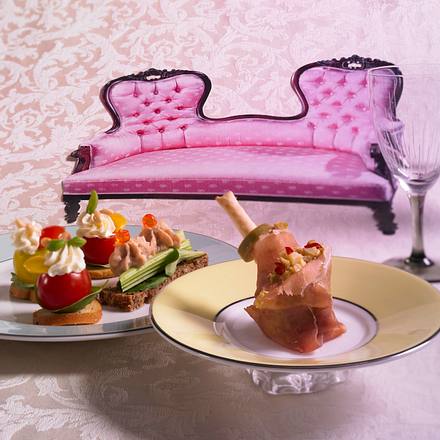 Serrano-Schinkenröllchen gefüllt mit Artischocken-Oliven-Tapenade Rezept