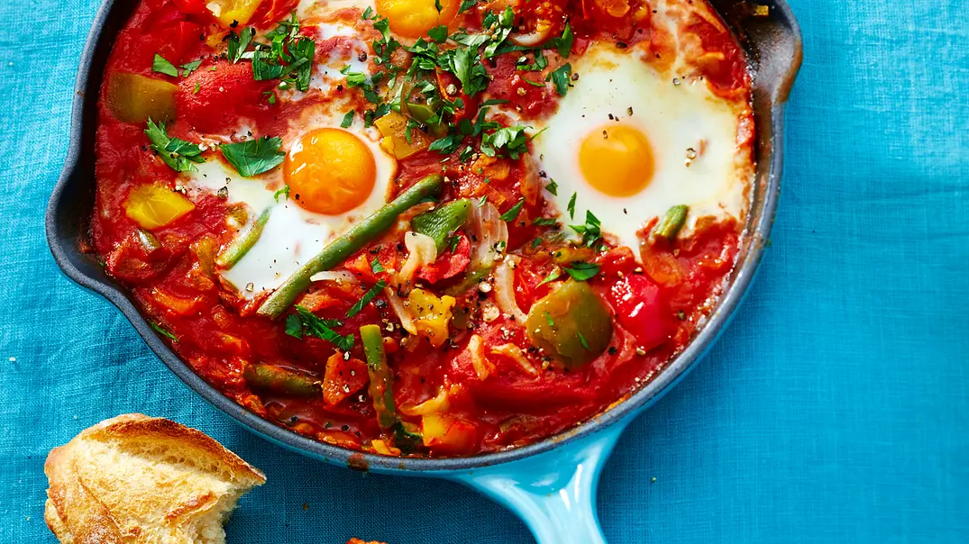 Shakshuka „Vive la France“ Rezept - Foto: LECKER @ Bauer Media Group Shakshuka „Vive la France“ Rezept - Foto: LECKER @ Bauer Media Group