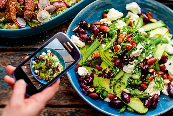 #sharewithfriends Spargel-Avocadosalat mit Salzmandelcrunch Rezept
