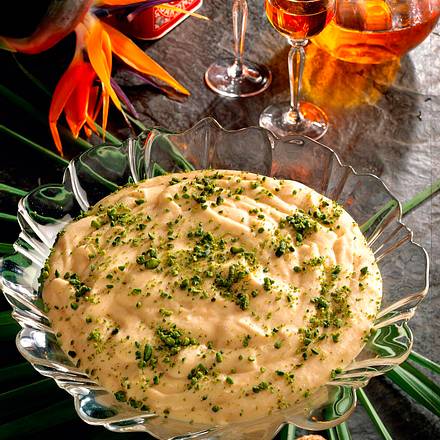 Sherry-Creme mit Pistazien Rezept Sherry-Creme mit Pistazien Rezept