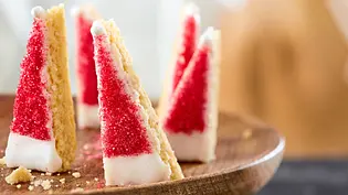 Shortbread à la Santa Rezept - Foto: LECKER @ Bauer Media Group Shortbread à la Santa Rezept - Foto: LECKER @ Bauer Media Group