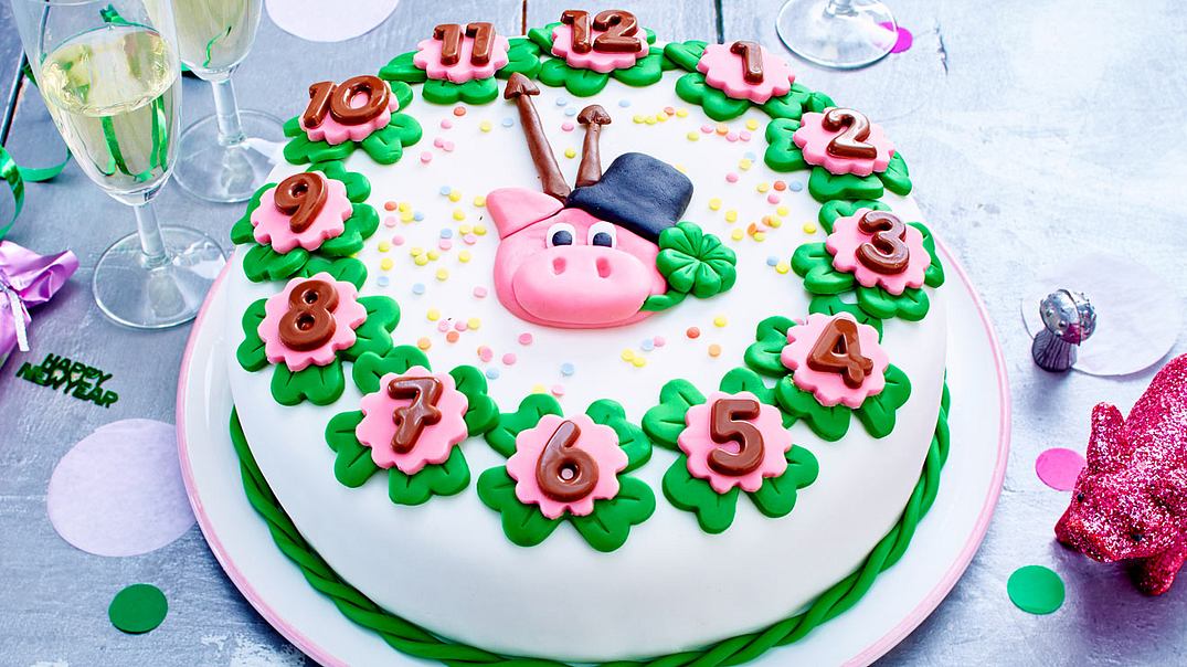 Silvester-Torte Rezept - Foto: LECKER @ Bauer Media Group