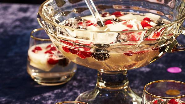 Top 5 Silvesterbowle: Sternstunden-Bowle - Foto: House of Food / Bauer Food Experts KG