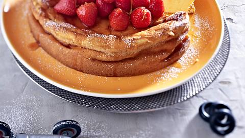 Simpler Käsekuchen mit Erdbeeren Rezept - Foto: House of Food / Bauer Food Experts KG
