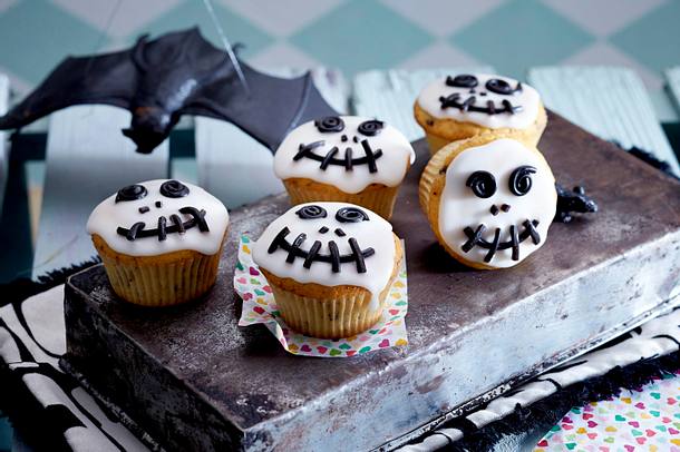Skelett-Muffins Rezept Skelett-Muffins Rezept