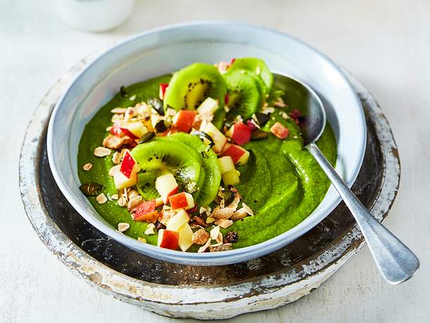 Smoothie Bowl mit Grünkohl Rezept