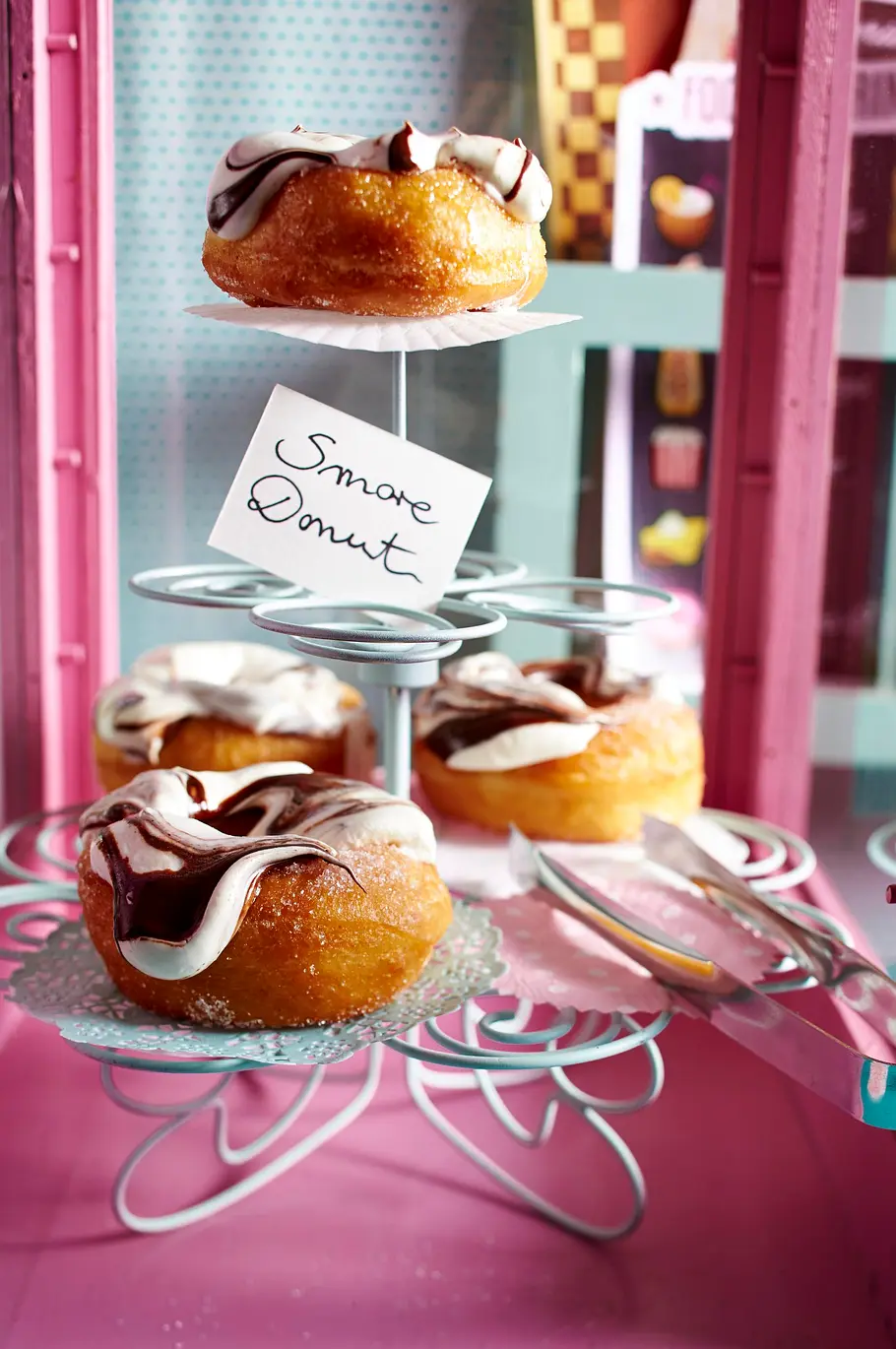 S'more Donuts mit fluffy Tuff Rezept S'more Donuts mit fluffy Tuff Rezept