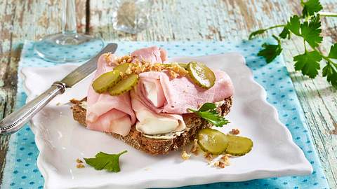 Smørrebrød Schinkenröllchen Deluxe Rezept - Foto: Food & Foto, Hamburg