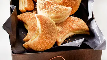 Snickerdoodle-Halbmonde mit Cashewcreme Rezept - Foto: LECKER @ Bauer Media Group Snickerdoodle-Halbmonde mit Cashewcreme Rezept - Foto: LECKER @ Bauer Media Group