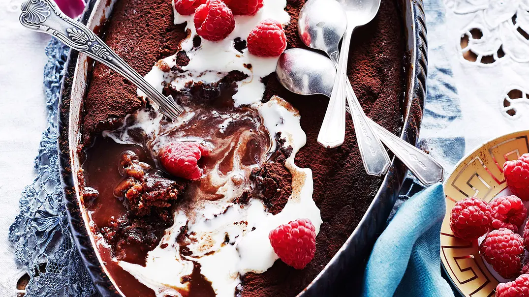 Softer Kaffeepudding aus dem Ofen Rezept - Foto: LECKER @ Bauer Media Group Softer Kaffeepudding aus dem Ofen Rezept - Foto: LECKER @ Bauer Media Group