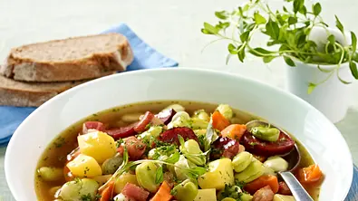 Sommerlicher Bohnen-Eintopf Rezept - Foto: LECKER @ Bauer Media Group