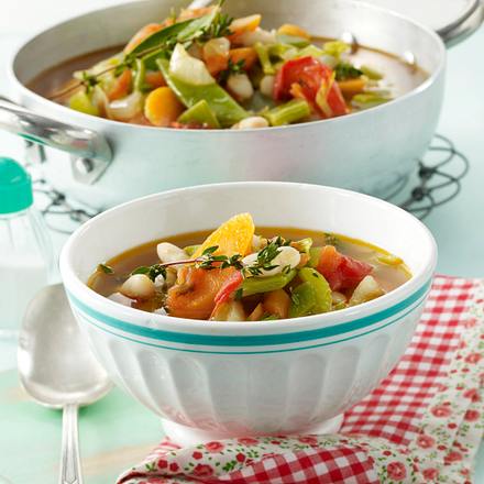 Sommerlicher Bohneneintopf Rezept Sommerlicher Bohneneintopf Rezept
